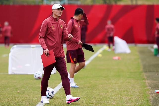 开云入口-国足迪拜拉练为3月热身赛蓄力,部分U23球员将补充入队